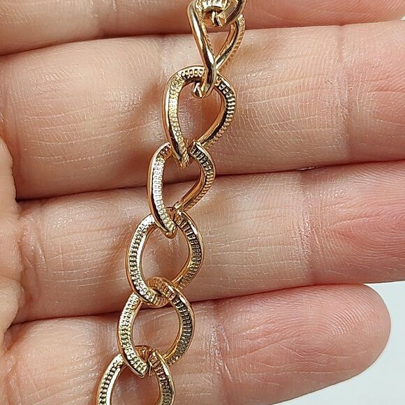 Signed V Chunky Plastic Link Necklace Beige White Gold Chain Statement 17" - 20" - Picture 11 of 16